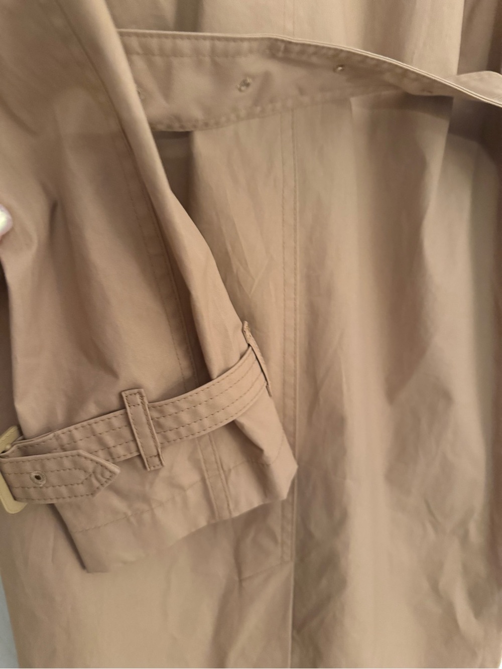 Burberry Double-Breasted Camel Trench Coat - Picture 8 of 12